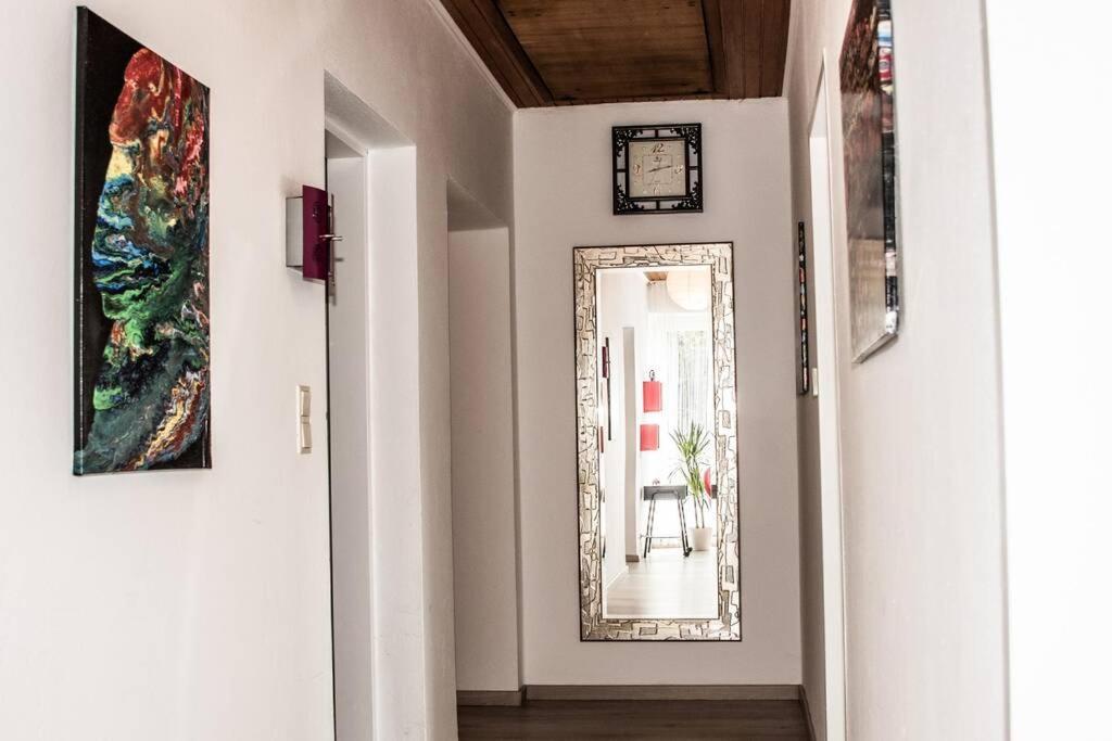 Apartment Pouringraz Fuer Kunst- Und Tennisliebhaber Kültér fotó